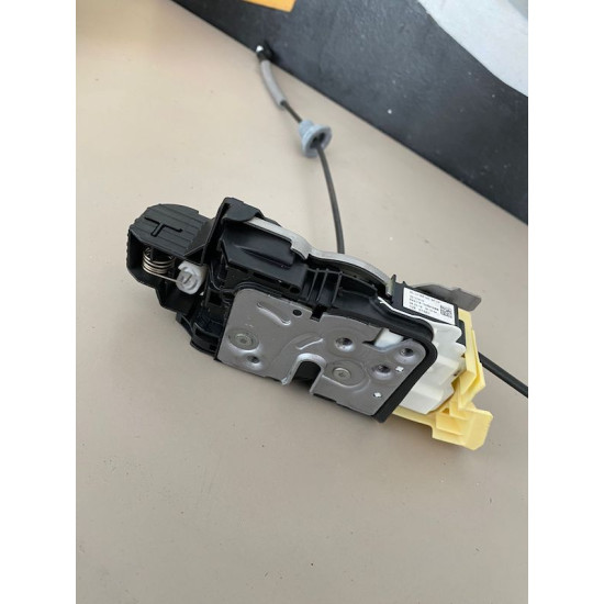 Lock door rear left VOLVO XC40 V90 V60 XC60 XC90 2021+ 32131410