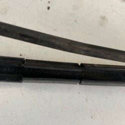 Brat stergator stanga Volvo XC60 2018+ W000071208 31416839