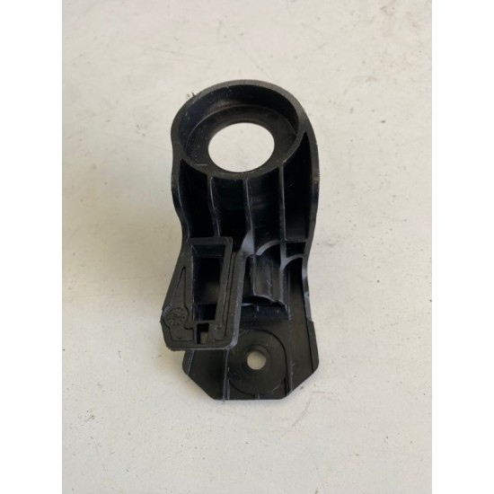 Bracket. Air Cleaner and Throttle Housing VOLVO XC60 XC90 V90 V90 CC S90 31370344 31439663 Bracket. Air Cleaner and Throttle Housing VOLVO XC60 XC90 V90 V90 CC S90 31370344 31439663