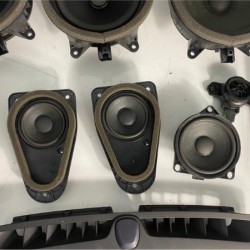 Audio system Harman Kardon VOLVO V90 2019 31489726
