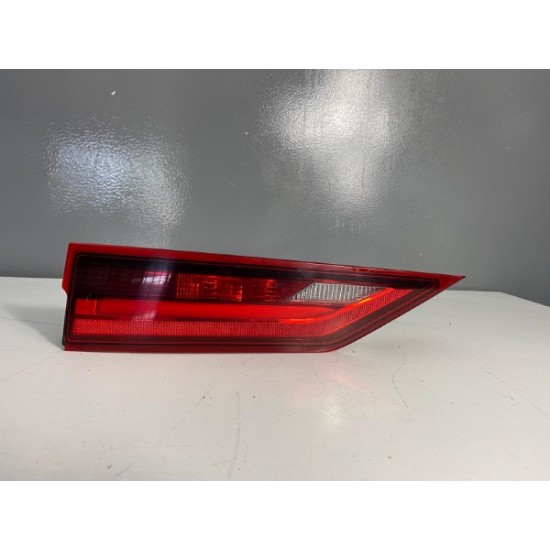 Tail light left VOLVO V90 31656787