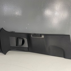 Stalp interior dreapta VOLVO V90 2016+ 31377668 31403788 32219759