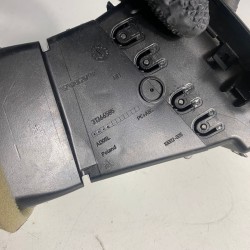 Dashboard air vent right VOLVO S90 V90 31651220 31366585