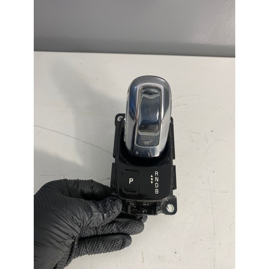 Gear shift lever carrier VOLVO S90 V90 2019 31492562 31437262