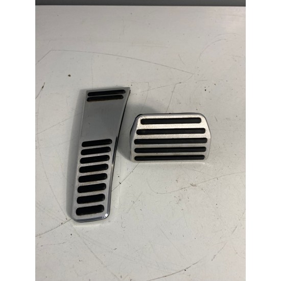 Set ornamente pedala R-DESIGN VOLVO V90 2019 31423039 32269125