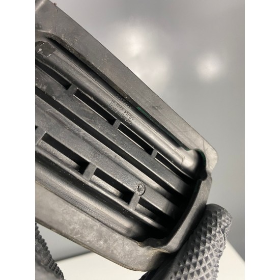 Set ornamente pedala R-DESIGN VOLVO V90 2019 31423039 32269125