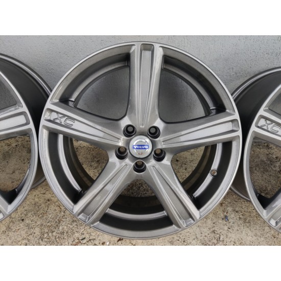 Volvo OEM Wheels VULCANIS Alloys 19" rims XC90 XC70 30635721 / 30635722 Volvo OEM Wheels VULCANIS Alloys 19" rims XC90 XC70 30635721 / 30635722