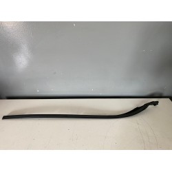 Ornament parbriz dreapta fata Volvo S60 V60 2011-2018 31335865 31416141