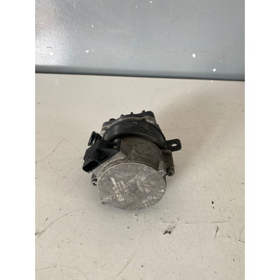 Pompa apa VOLVO V60 D6 HYBRID 2014+ 31293979
