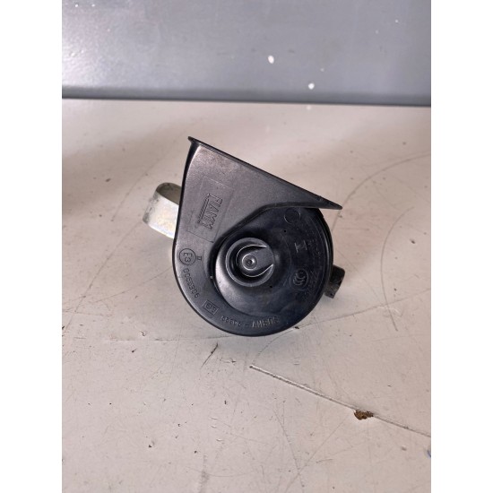 Horn VOLVO S60 V60 D6 HYBRID 2014+ 31416116