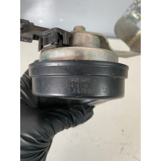 Horn VOLVO S60 V60 D6 HYBRID 2014+ 31416116