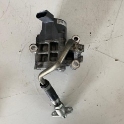 Oil pump VOLVO V60 V70 2014-2018 31325625