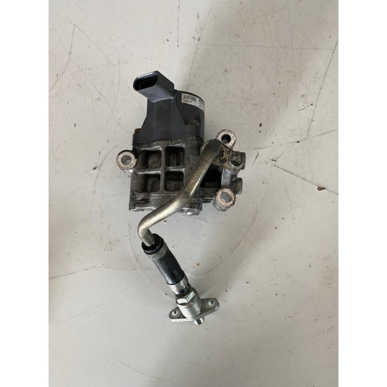 Pompa ulei VOLVO V60 V70 2014-2018 31325625