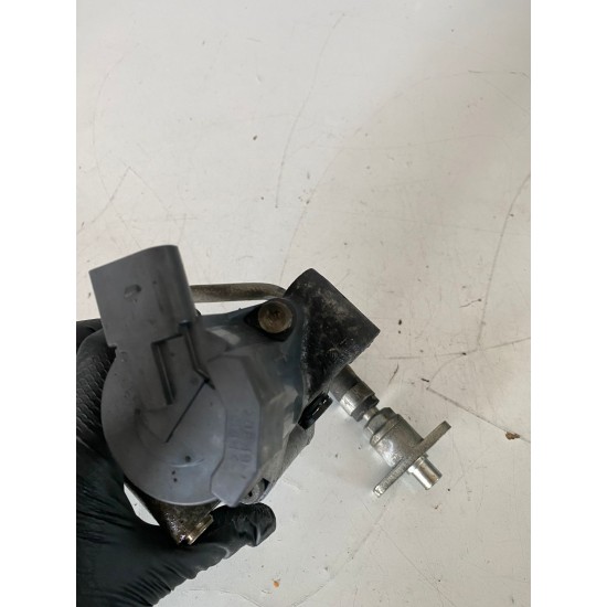 Pompa ulei VOLVO V60 V70 2014-2018 31325625 Pompa ulei VOLVO V60 V70 2014-2018 31325625