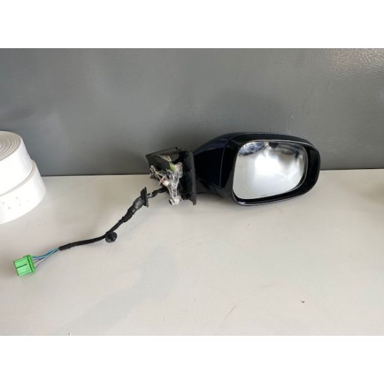 Right side view mirror electric with light and led signaling 8 wires Volvo V40 2012-2019 31278140 31299641