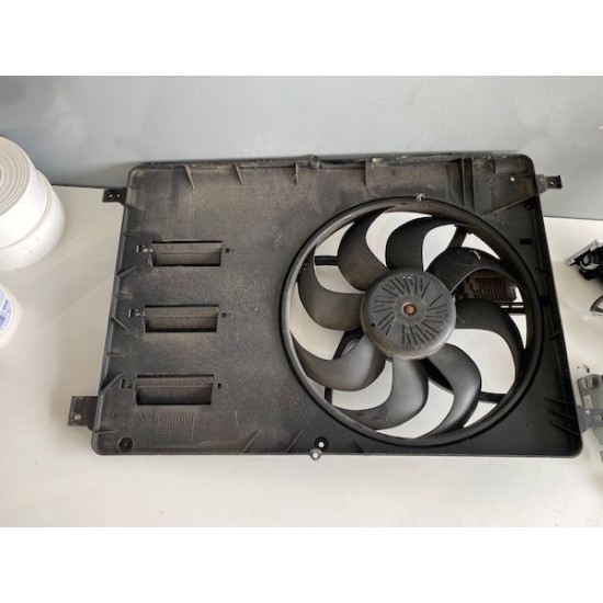 Ventilator Volvo V40 31319165, 31368431, 31368877