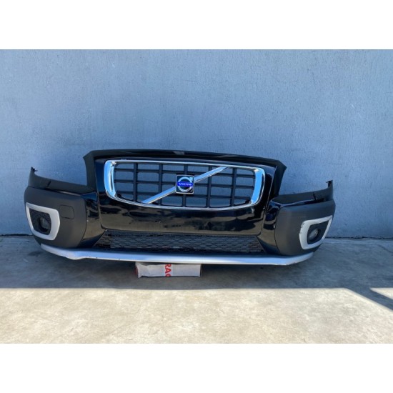 Front bumper complete Volvo XC70 Facelift 2012 30678678 30698425 39855506 Front bumper complete Volvo XC70 Facelift 2012 30678678 30698425 39855506