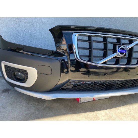 Front bumper complete Volvo XC70 Facelift 2012 30678678 30698425 39855506 Front bumper complete Volvo XC70 Facelift 2012 30678678 30698425 39855506