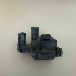 Water pump Volvo XC60 31686005