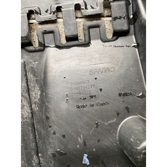 Scut spate stanga VOLVO XC40 2019 31694917