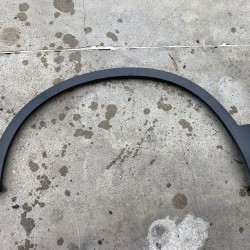 Front left overfender molding VOLVO XC40 2019 31448344 31448348