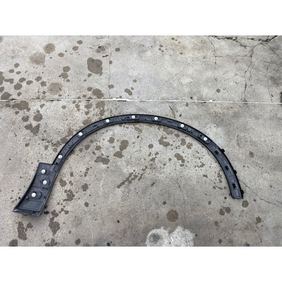 Bandou overfender stanga fata VOLVO XC40 2019 31448344 31448348