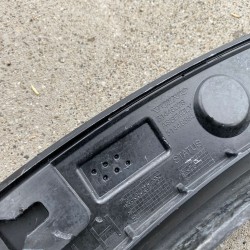 Bandou overfender aripa stanga spate Volvo XC40 2019 31448328