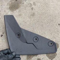 Mud flap left rear VOLVO XC40 2019-2022 31469590