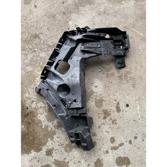Suport Stanga Bara Spate Volvo XC40 2019 32227484 Suport Stanga Bara Spate Volvo XC40 2019 32227484