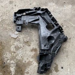 Rear bumper bracket right Volvo XC40 2019 32227485