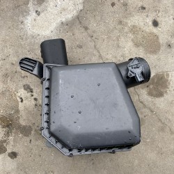 Air filter housing VOLVO XC40 2019 32222663