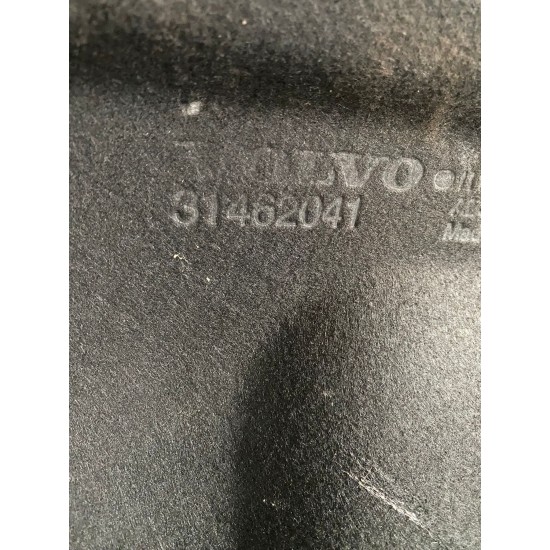Polita Portbagaj Volvo XC40 2018+ 31462041 Polita Portbagaj Volvo XC40 2018+ 31462041