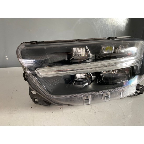 Far stanga MID LED LHD VOLVO XC40 2019 31446784