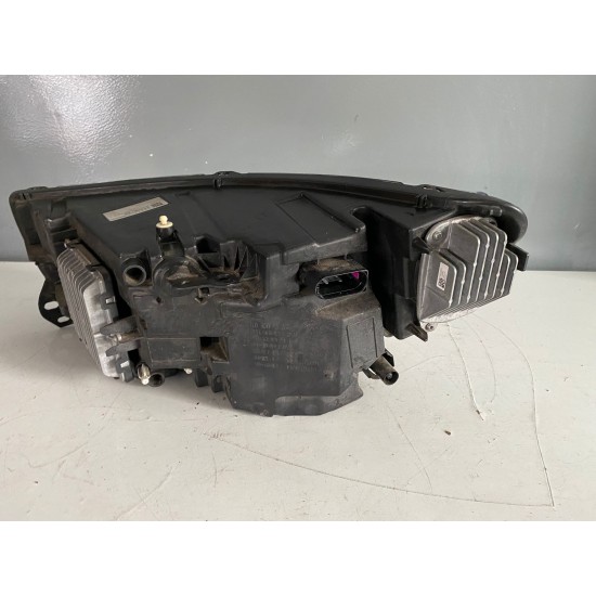 Far dreapta MID LED LHD VOLVO XC40 2019 31446785