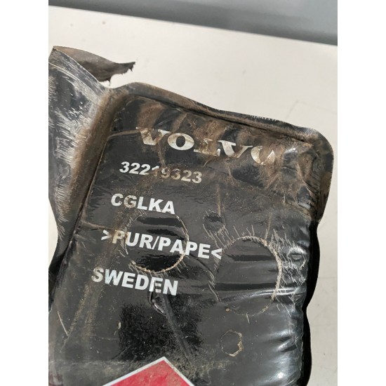 Burete izolatie aripa stanga VOLVO XC40 2019 32219323