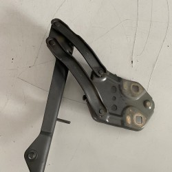Right engine hood hinge Volvo XC40 2018+ 31356753
