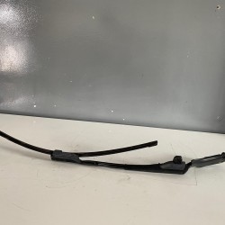 Front left wiper arm Volvo XC40 2018+ 31457315