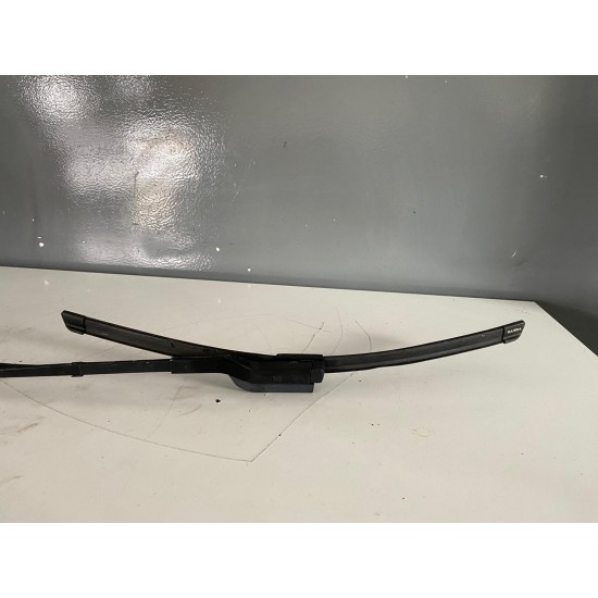 Brat Stergator Dreapta Fata Volvo XC40 2018+ 31457316