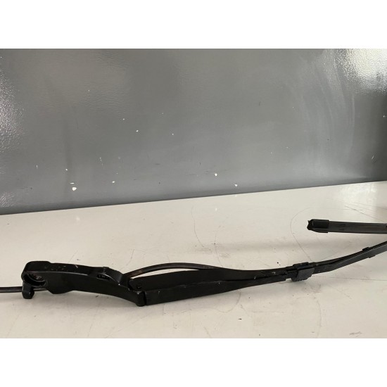 Brat Stergator Dreapta Fata Volvo XC40 2018+ 31457316