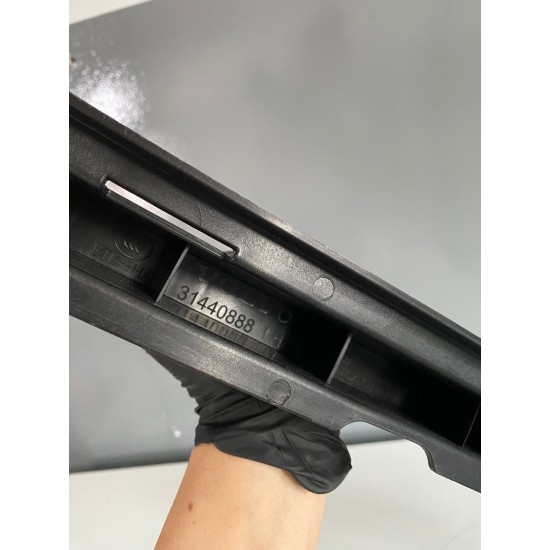 Suport stanga spate portbagaj VOLVO XC40 2019 31440888 Suport stanga spate portbagaj VOLVO XC40 2019 31440888
