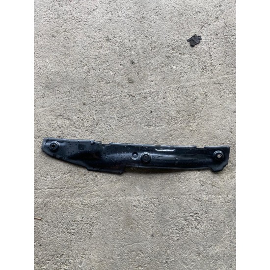 Ornament aripa stanga fata VOLVO XC40 2019 31442797