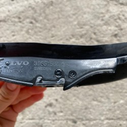Windshield cowl panel left Volvo XC40 31651564