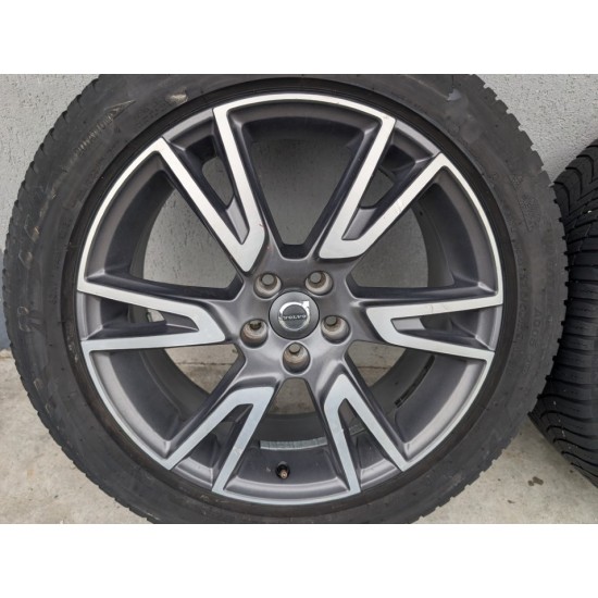 Jante 6 spite duble 19" Volvo S90 V90 S60 V60 XC40 XC60 anvelope 235/50R19 Bridgestone 31362867 Jante 6 spite duble 19" Volvo S90 V90 S60 V60 XC40 XC60 anvelope 235/50R19 Bridgestone 31362867