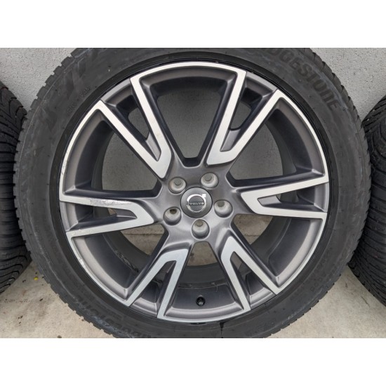 Jante 6 spite duble 19" Volvo S90 V90 S60 V60 XC40 XC60 anvelope 235/50R19 Bridgestone 31362867 Jante 6 spite duble 19" Volvo S90 V90 S60 V60 XC40 XC60 anvelope 235/50R19 Bridgestone 31362867