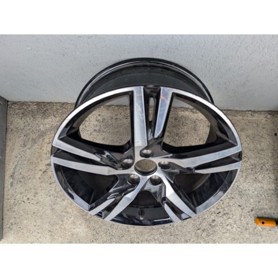 1xJanta 5 spite duble 18" Negru LUCIOS Volvo XC40 XC60 S90 V90 S60 V60 S80 V70 V40 32327352 1xJanta 5 spite duble 18" Negru LUCIOS Volvo XC40 XC60 S90 V90 S60 V60 S80 V70 V40 32327352