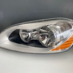 Far stanga halogen Volvo XC60 2009-2013 30763145