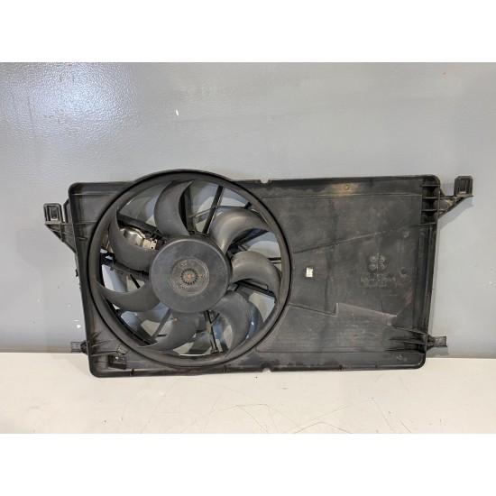 Ventilator electroventilator Volvo V50 C30 2007 31261989 3M5H-8C607-RJ 