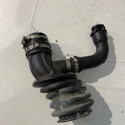 Furtun tubulatura conducta admisie carcasa filtru aer VOLVO C30 2007-2010 7M5Q6886AD 31293729 