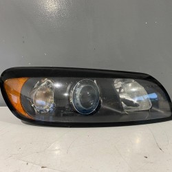 Far dreapta xenon LHD VOLVO C30 2010 31214542 31335214