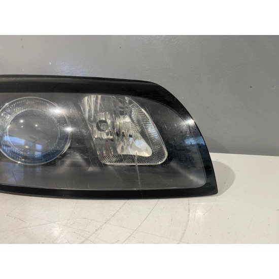 Far dreapta xenon LHD VOLVO C30 2010 31214542 31335214